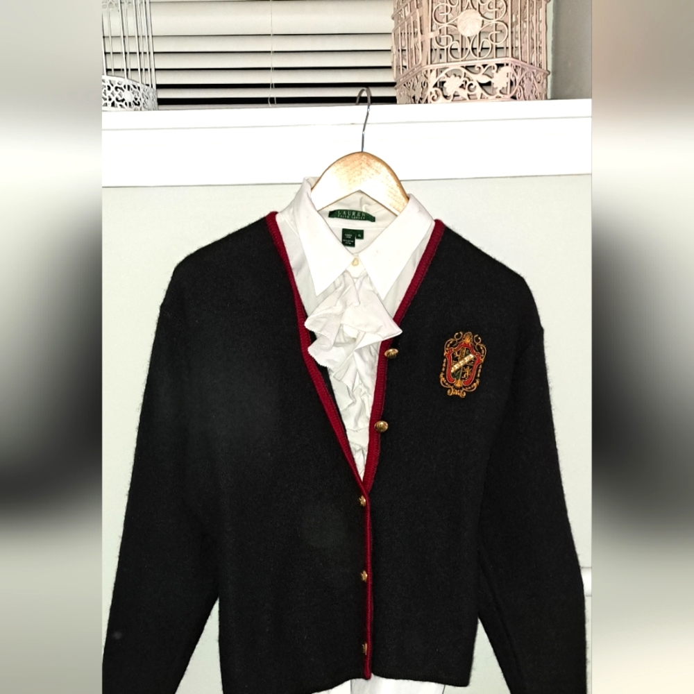 Pendleton Virgin Wool Vtg Gld Button Cardigan. - image 1